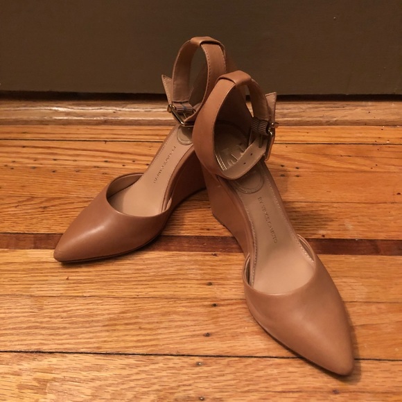 Vince Camino Signature Heels - Picture 5 of 6